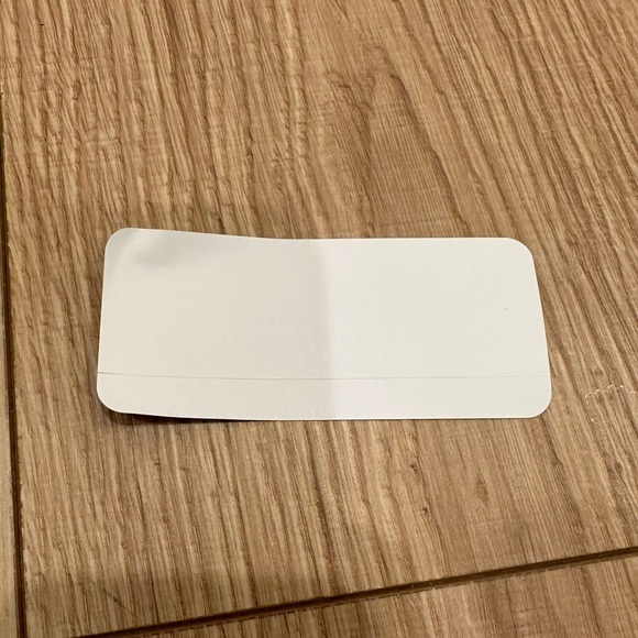 NEW YETI Sticker - Picture 2 of 2